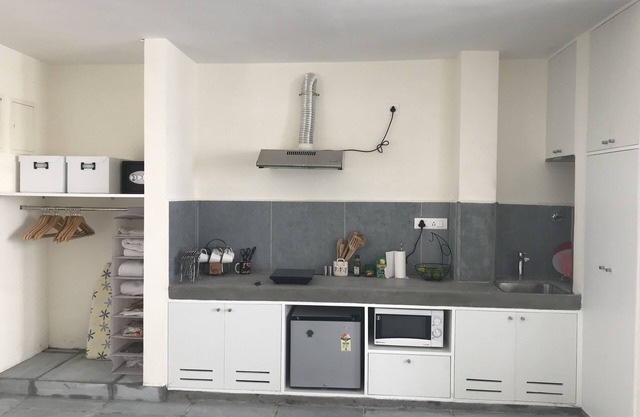 Einfaches und funktionales Studio-Apartment im Herzen von Chennai