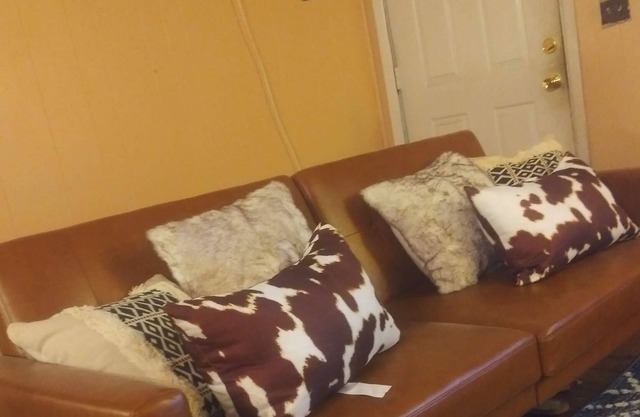 Simple home to enjoy