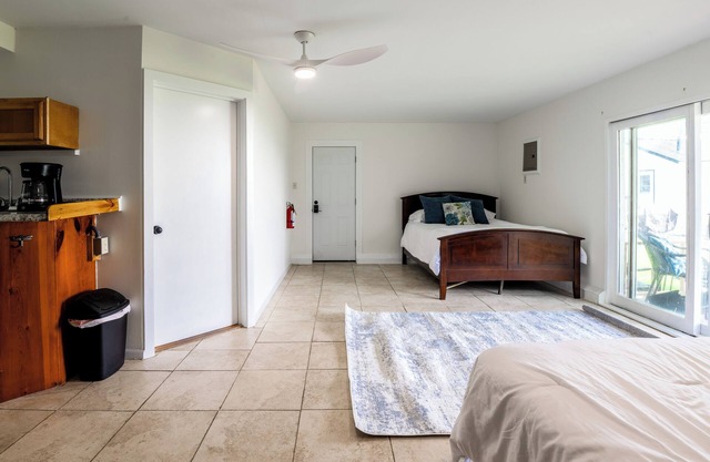 Simply Kelleys Resort -Lakeview Lower- Charming and renovated 2-bed apartment!