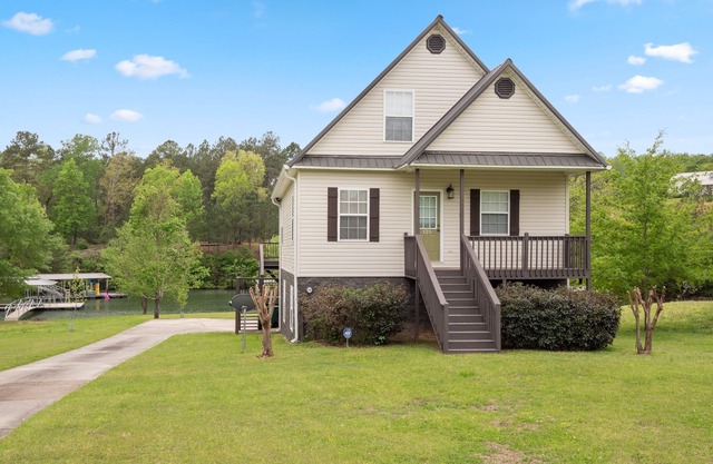 Simply Sipsey: 4 BR, 3 BA in Double Springs, Sleeps 12