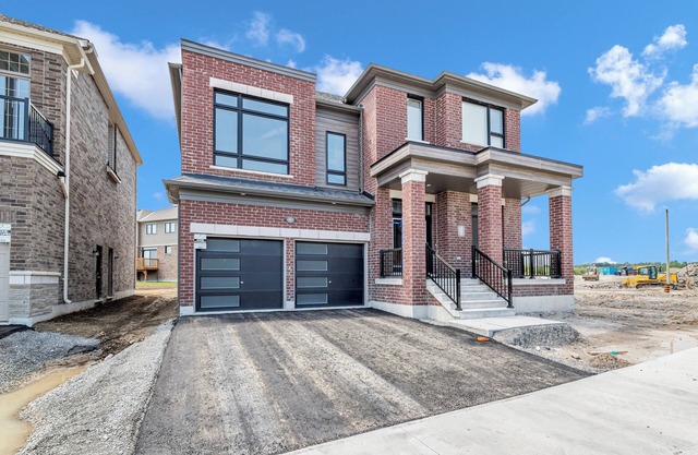 Single Detached Home $500 for 12 Guests 3 Parkings