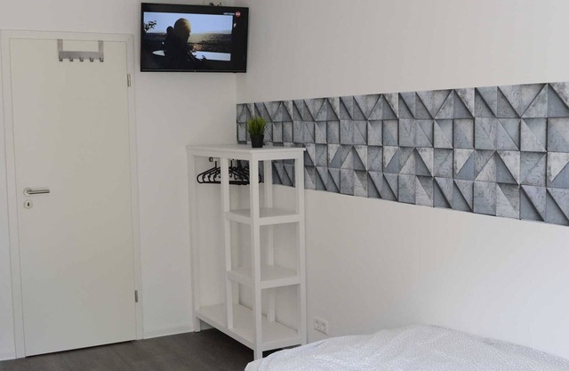 Einzelzimmer - Pforzheim-Ferienhaus 24/7