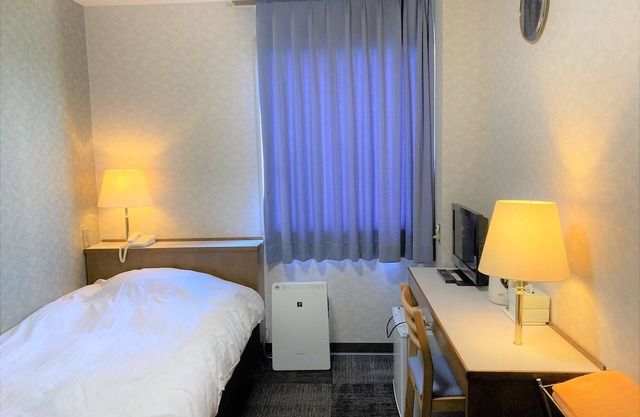 Single with unit bath / Anan Tokushima