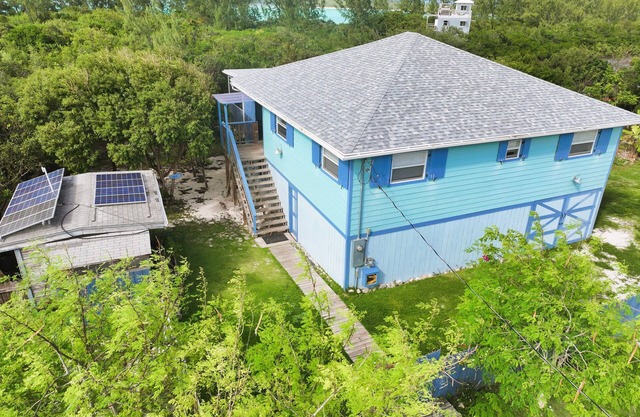 Siren's Song is a beautiful waterfront home in the community of Whale Point