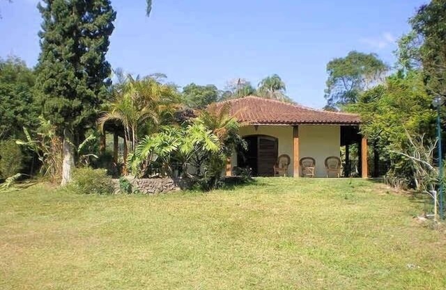 Ort für Events und Freizeit in Ibiúna. - 3 Suiten