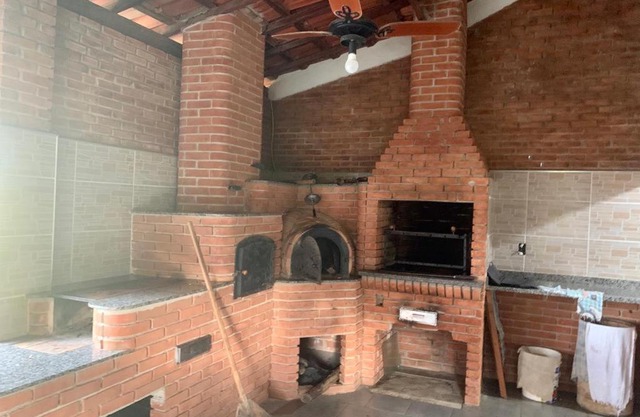 Sitio amplo e confortável para seu lazer