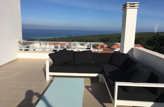 Sitio Ocean Views T1 Apartment mit grossen Terrasse, Schwimmbad & Tennis