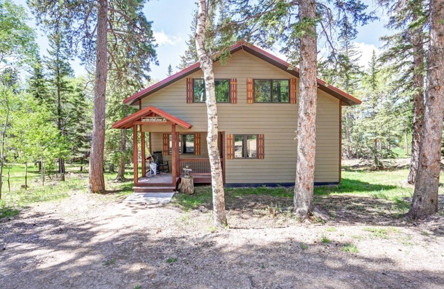 Sixteen Spoke Lodge - close to the slopes!