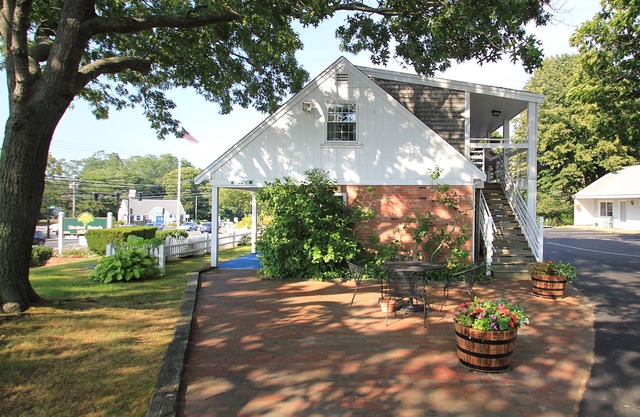Skaket Beach Motel