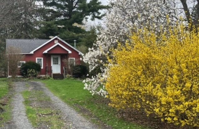 Skaneateles-Near it all.