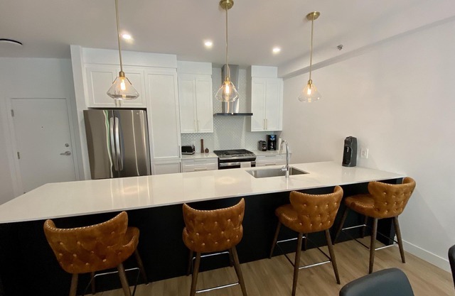 Ski-Bike - Magnifique condo en montagne… Votre maison dans les arbres!!!