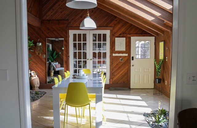 SKI/BYUI/Yellowstone, Sunroom, Game Room
