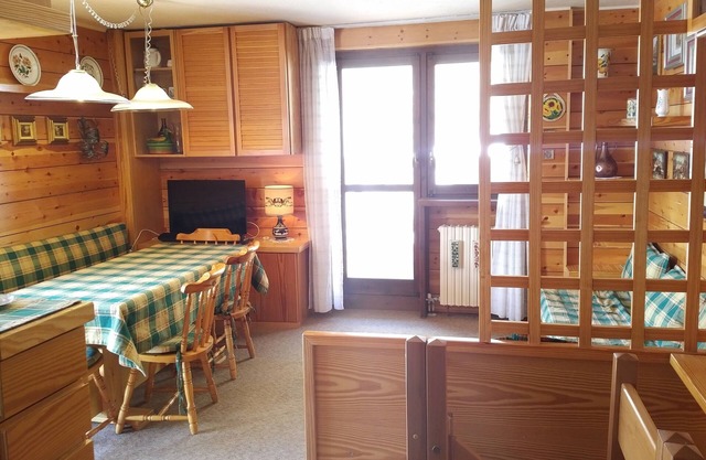 Ski Chalet Cervinia Martino und Bassi Ski-in-Ski-out 8p Wohnung sonnig geräumiges WiFi