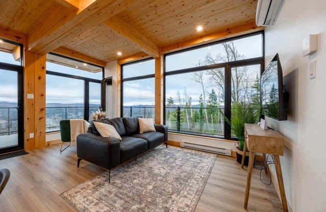 L'Élégant | Ski Chalet with Sauna | Mountain