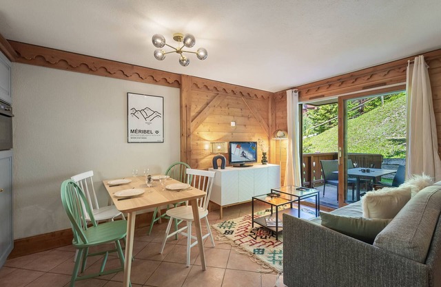 Ski-in/Ski-out Apartment with Pool Access and Spa in Méribel Village