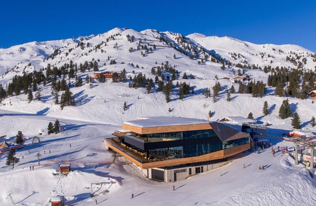 Ski-in Ski-out Chalet mit Terrasse