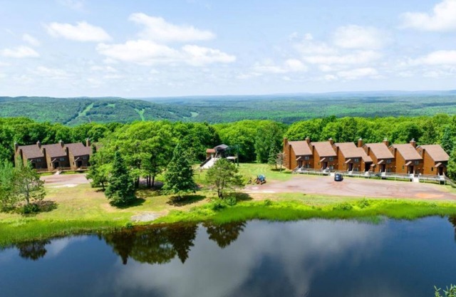 Ski in/Ski Out Entire Condo Sleeps 4 @ Jackson Creek Summit