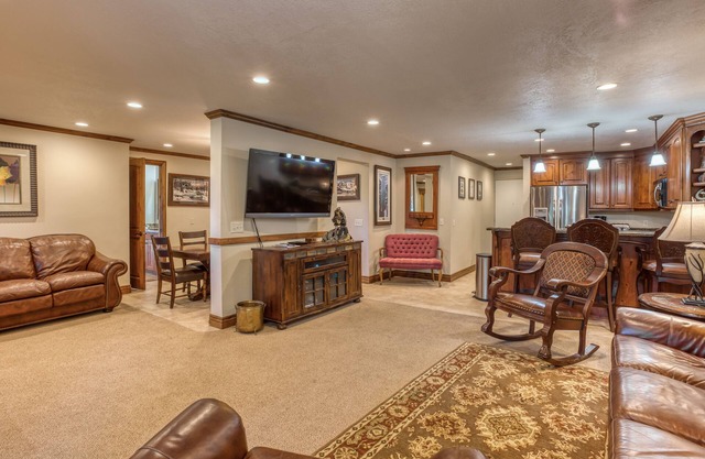Snowflower # 57 Park City 2 BR / 2 BA Eigentumswohnung mit Pistenzugang und Pistenzugang
