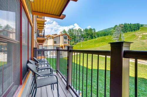 Ski-Out Family Condo at Cranmore Mountain