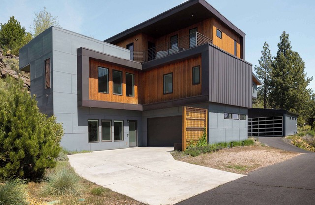 Skier's Basecamp! Cliff House, an escape for 2!