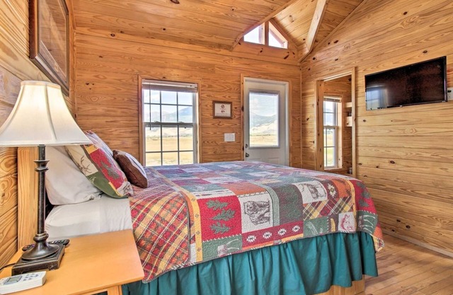 Skwala Cabin (Cabin #6)