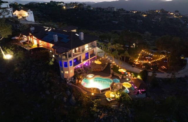 Sky Candy Estate - Sunrise+Sunset Views, Pool, Spa