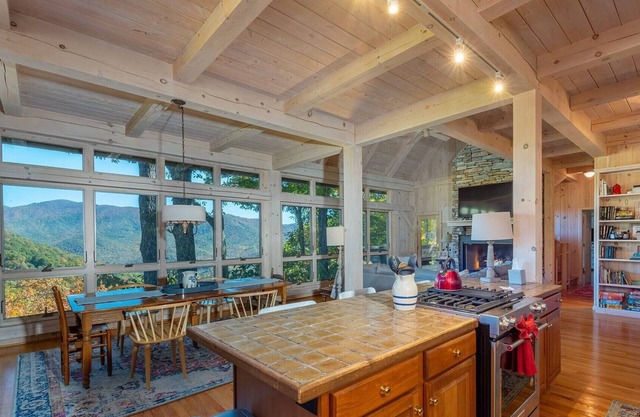 Sky High at Laurel Ridge | Post & Beam Cabin With Long-range Mountain Views!