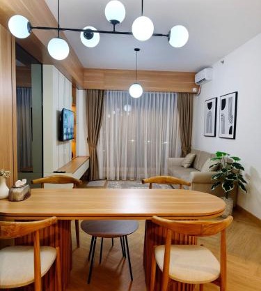 Sky House BSD 3 BR Apartment Next to AEON Mall BSD With City View