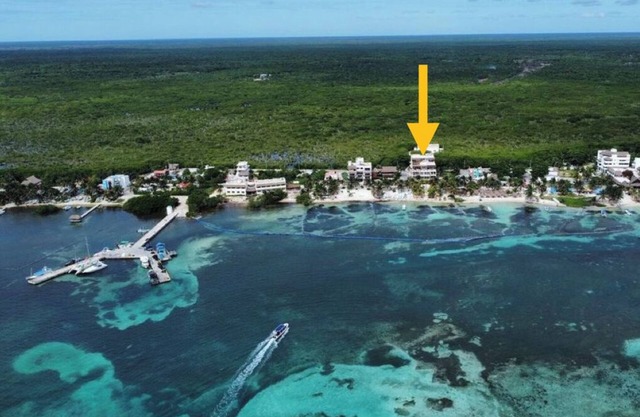 Sky Suite - Beachfront Luxury Suite w/ Terrace & Beach Club