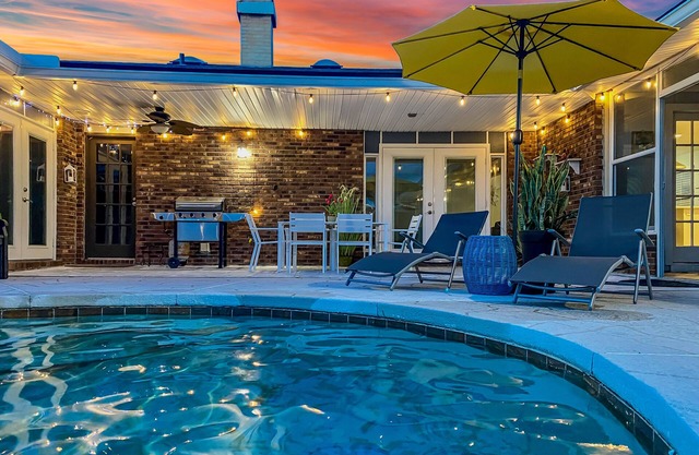 SKY VACATION HOME, Private resort for your family.