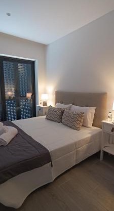 Skynest 59 Faro Airport Guest House