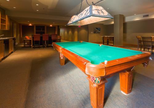 Slalom Creek 2 Bedroom & Den