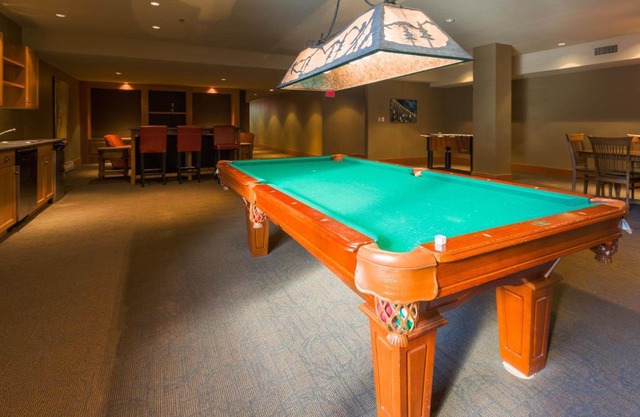 Slalom Creek 2 Bedroom & Den