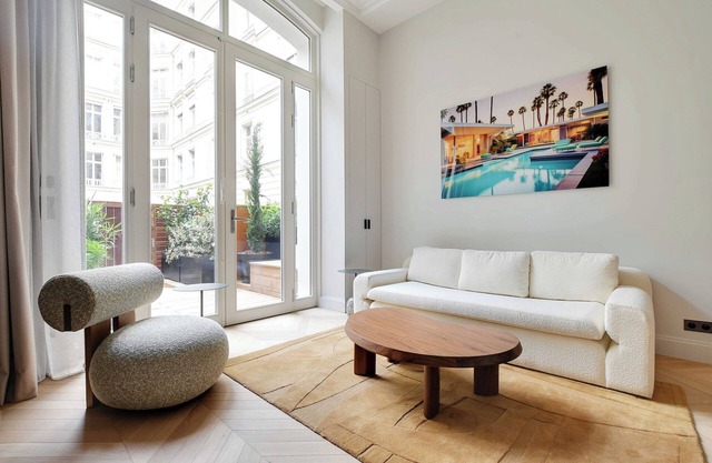 Elegantes Apartment – 2BD/4P – Champs-Élysées
