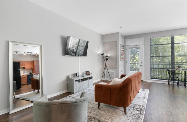 Sleek & Modern 1bd Apt