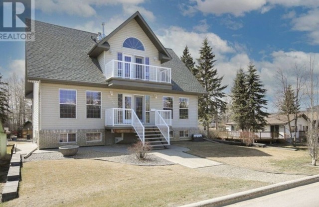 Sleep 10 ( adults ) plus kids accomdate 10-16 guest including kids