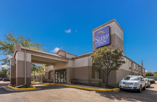 Sleep Inn Airport