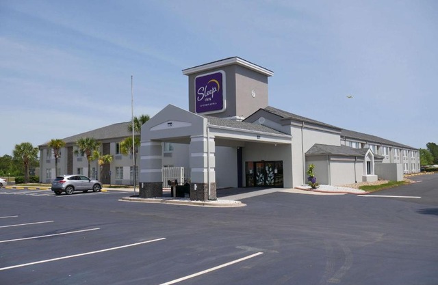 Sleep Inn near Outlets