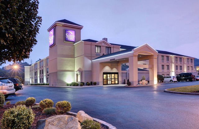 Sleep Inn & Suites Cross Lanes - South Charleston