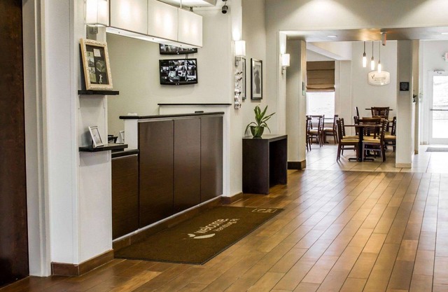 Sleep Inn & Suites