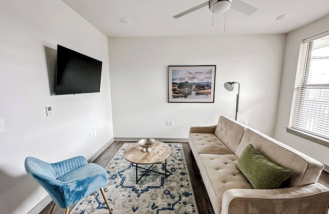 Sleepover: Impeccable 1BD/1BA + Gym - Little Rock