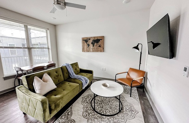 Sleepover: Ideal 1BD/1BA + Gym - Little Rock