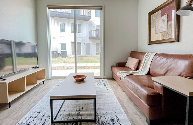 Sleepover: Inviting 1BD/1BA - Bowling Green