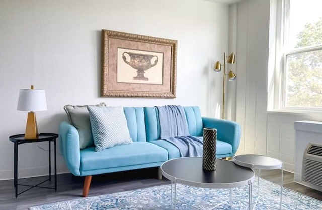Sleepover: Lavish 1BD/1BA + Gym - Cincinnati
