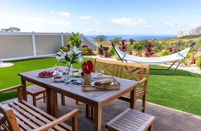 Sleeps 16, 2 Homes | Ocean Views, Shared Pool + Gym, Near the Beach | AvantStay