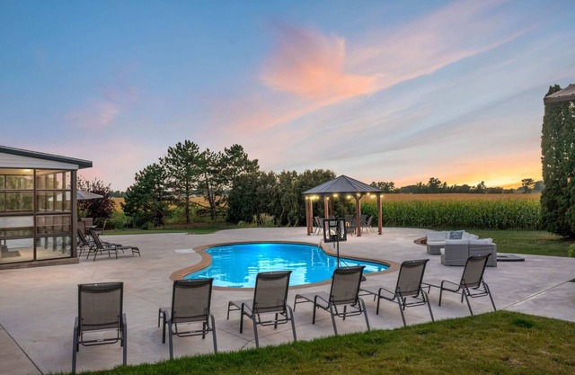 Sleeps 30 | 5000+ Sq Ft | Pool & Hot Tub