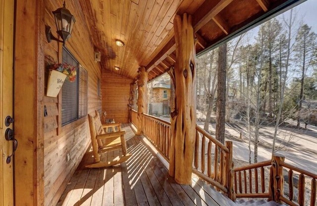 Sleeps 30+