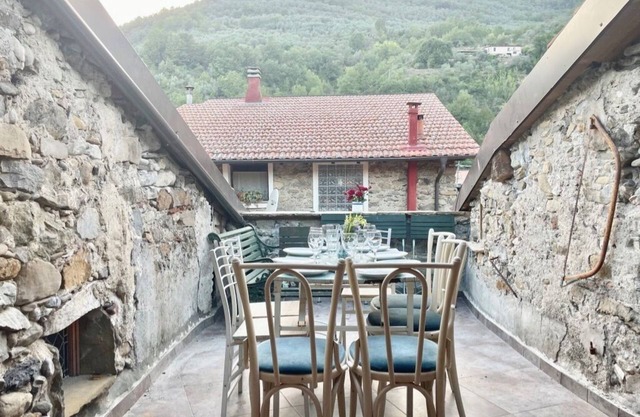 Sleeps 8 Casa Valentino Isolabona Liguria Italy Free parking WIFI Sun Terrace