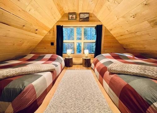 Slow-Go Log Cabin in the Woods with Cozy Woodstove