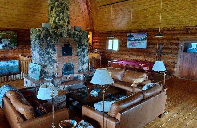 Smithers Driftwood Lodge